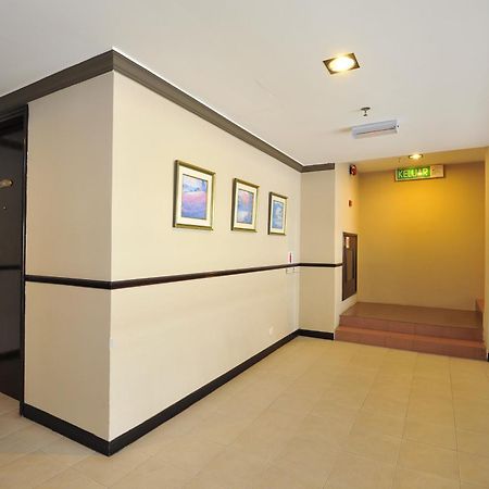 Hotel Mimosa Malacca Exterior photo